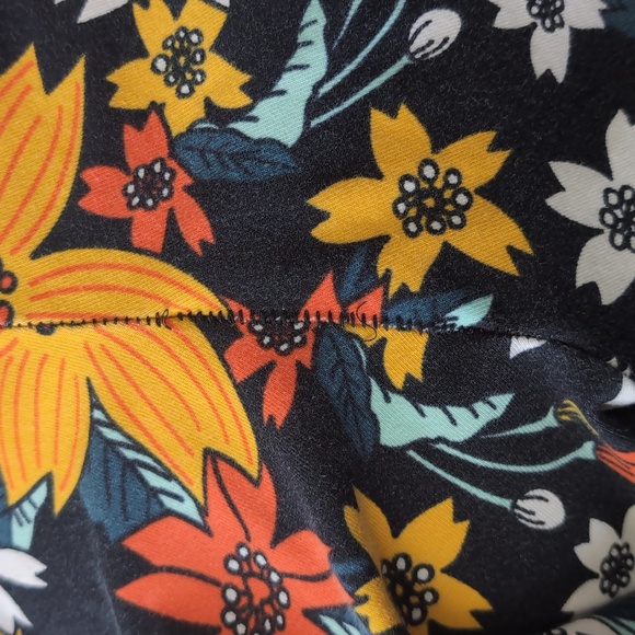 Nike Leggings Size Medium - Picture 9 of 9